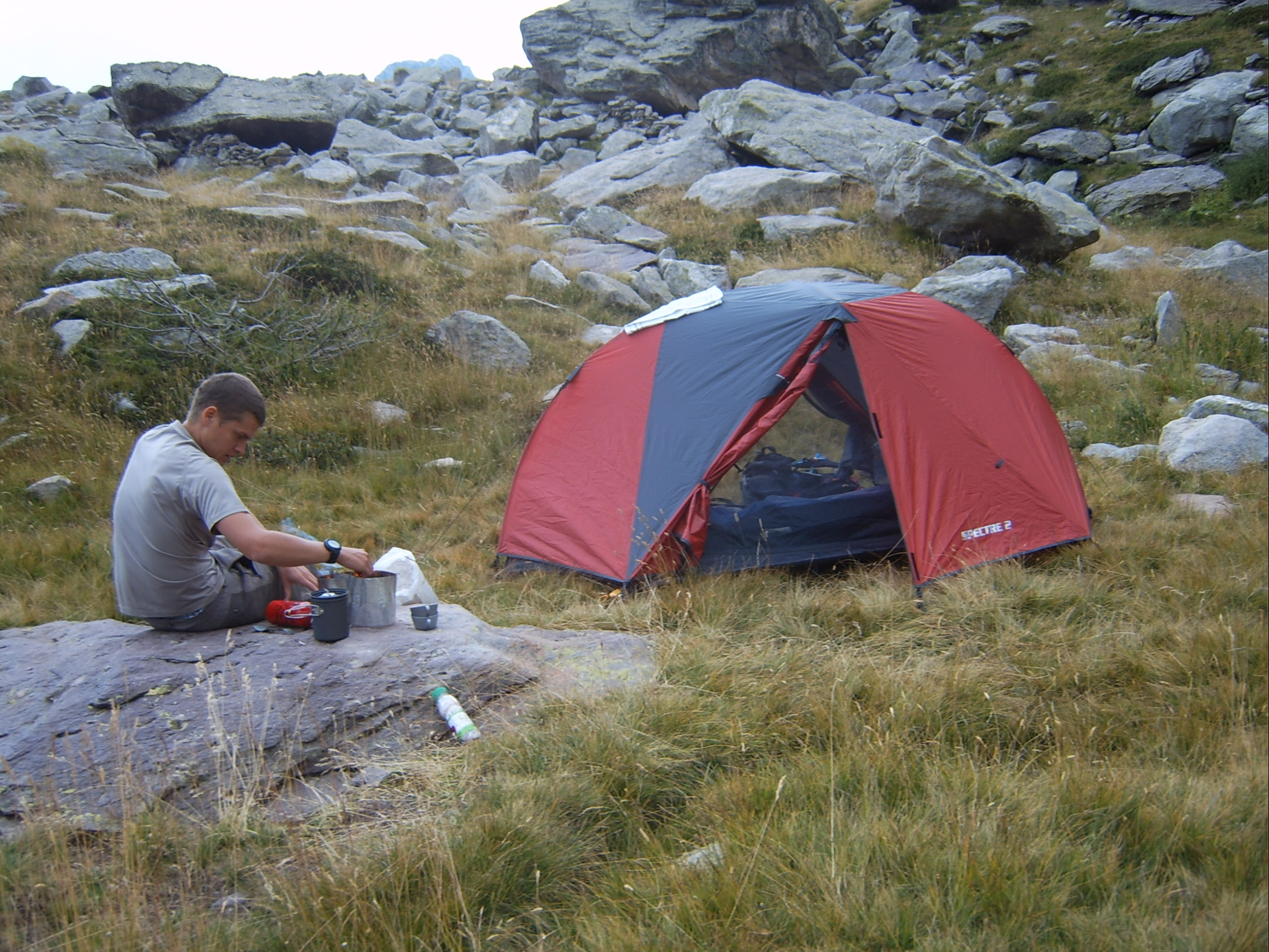 Koken aan tent